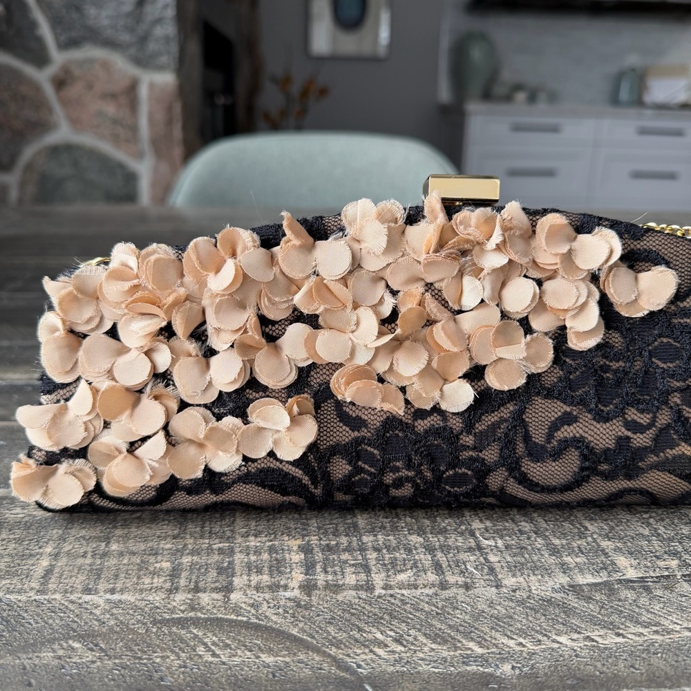 Jeanne Lottie 3D Flower and Lace Evening Bag - Picture 3 of 7